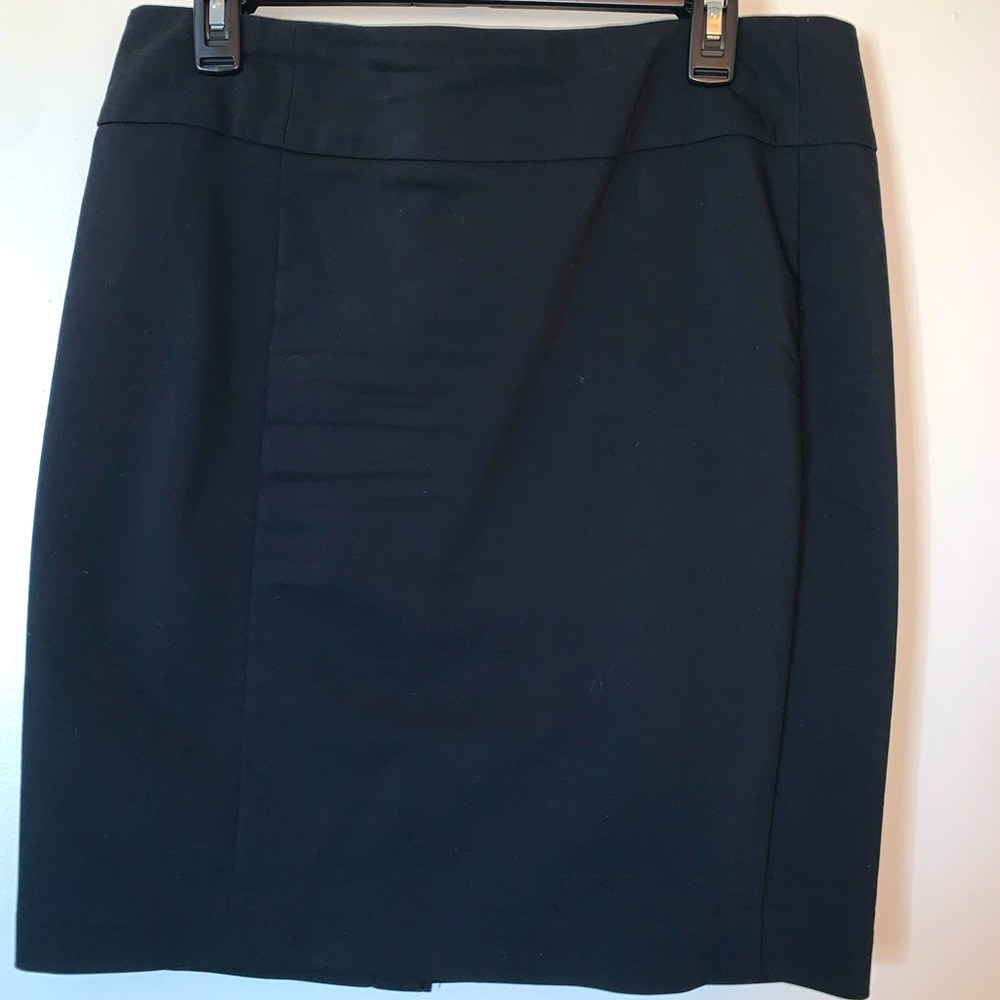 Black skirt